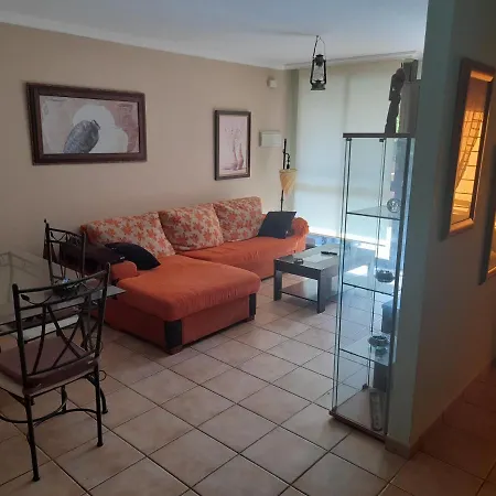 Apartamento Lucia * غراناديا دي أبونا
